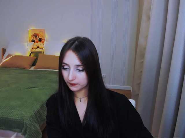 JulietteMonli live cam on BongaCams