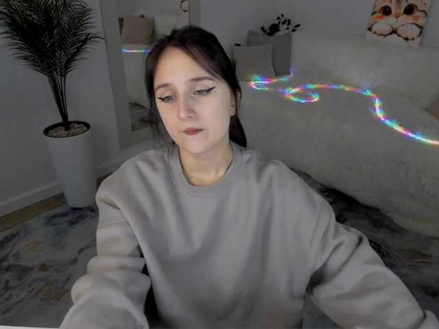 JulietteMonli live cam on BongaCams