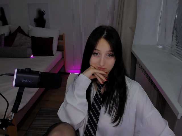 JulietteMonli live cam on BongaCams