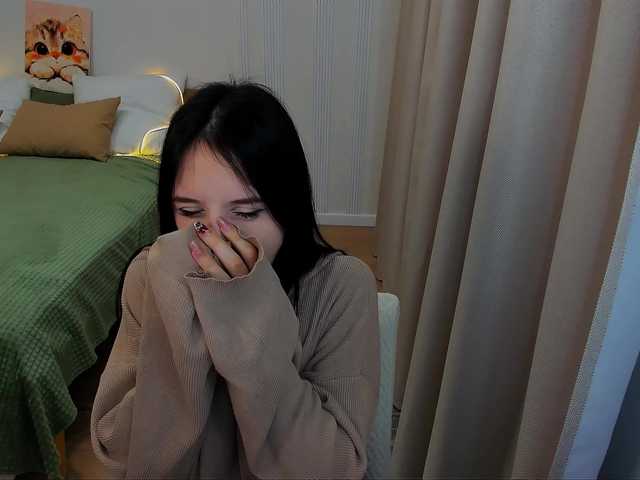 JulietteMonli live cam on BongaCams