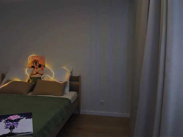 JulietteMonli live cam on BongaCams