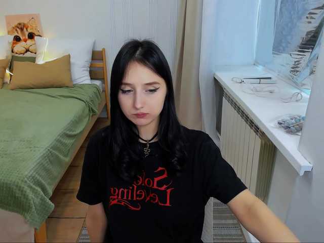 JulietteMonli live cam on BongaCams
