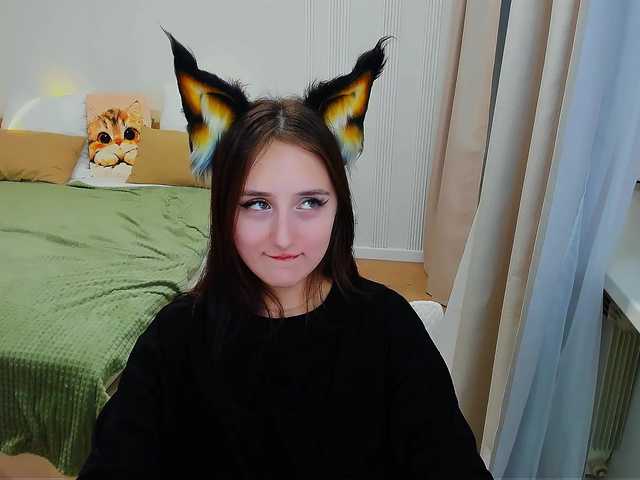 JulietteMonli live cam on BongaCams