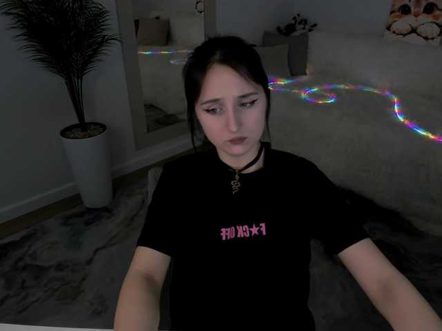 JulietteMonli live cam on BongaCams