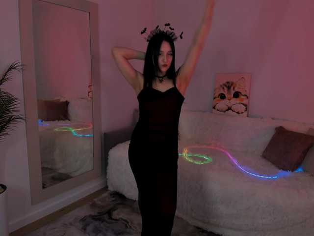 JulietteMonli live cam on BongaCams