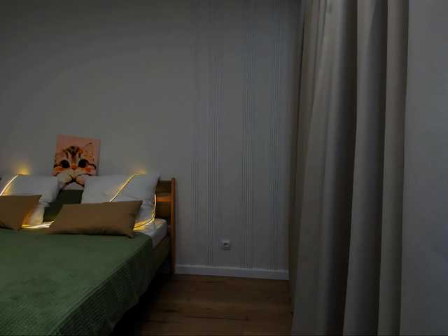 JulietteMonli live cam on BongaCams