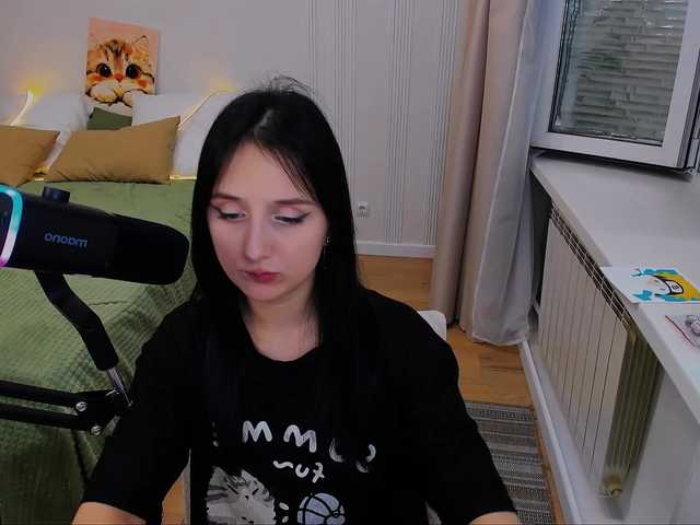 JulietteMonli live cam on BongaCams