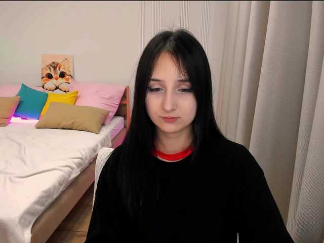 JulietteMonli live cam on BongaCams