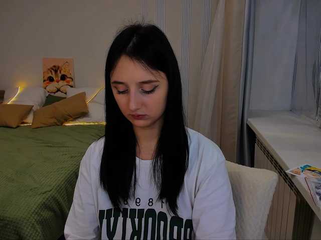 JulietteMonli live cam on BongaCams