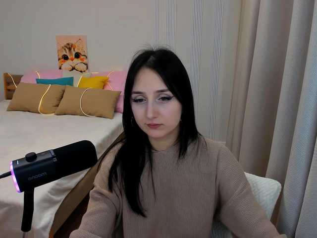 JulietteMonli live cam on BongaCams