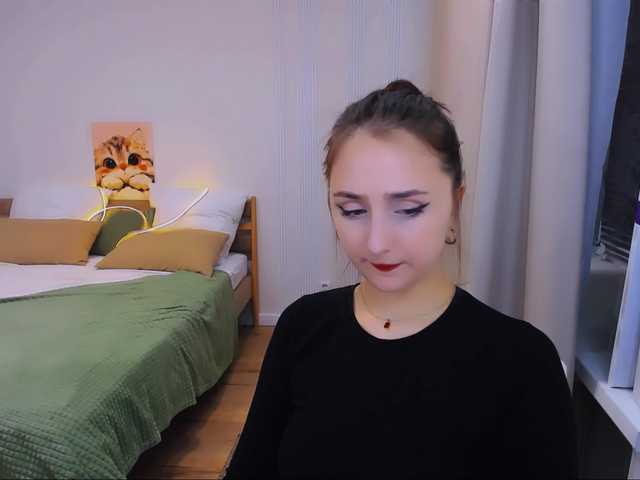 JulietteMonli live cam on BongaCams