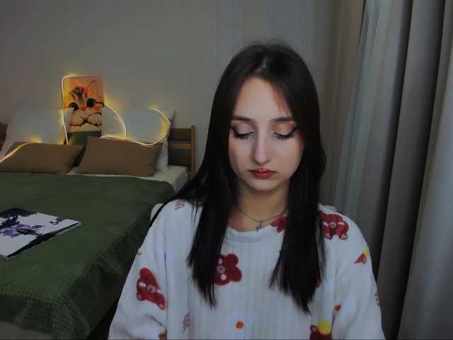 JulietteMonli live cam on BongaCams