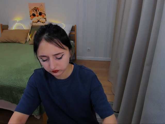 JulietteMonli live cam on BongaCams