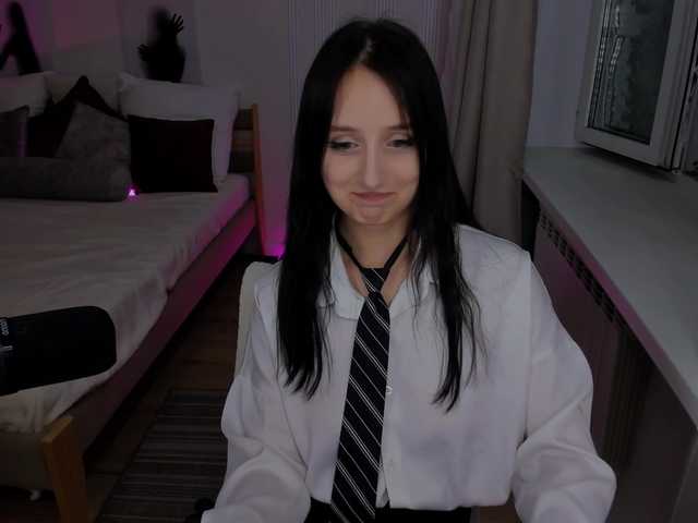 JulietteMonli live cam on BongaCams