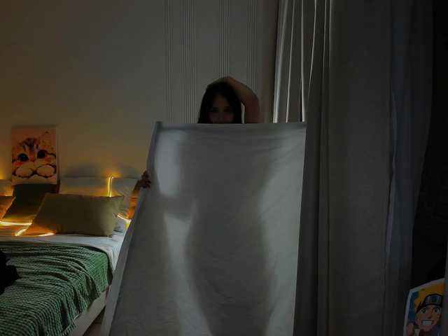 JulietteMonli live cam on BongaCams