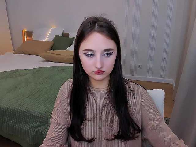 JulietteMonli live cam on BongaCams