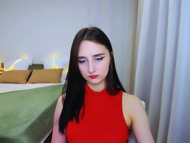 JulietteMonli live cam on BongaCams