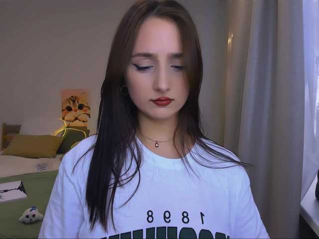 JulietteMonli live cam on BongaCams