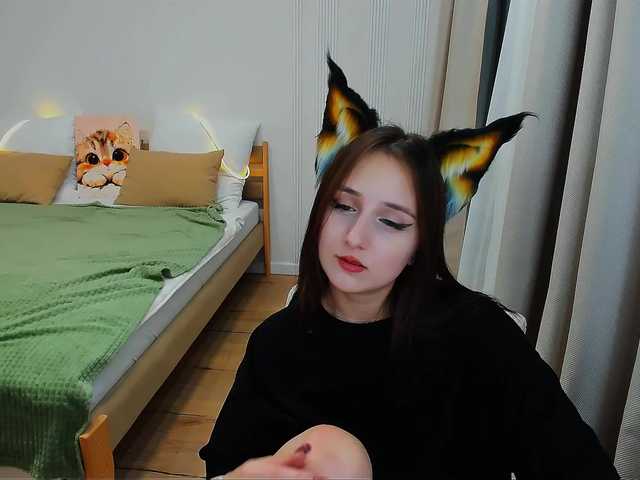 JulietteMonli live cam on BongaCams