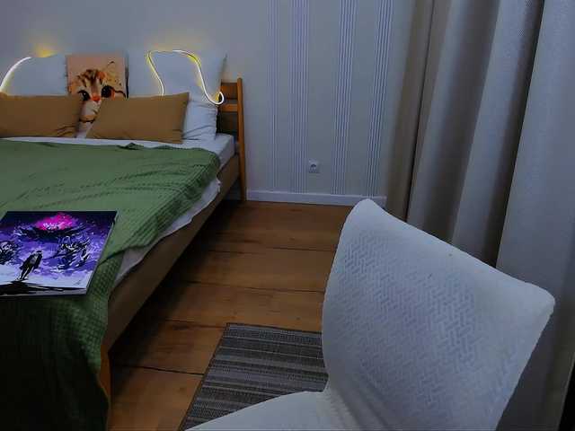 JulietteMonli live cam on BongaCams