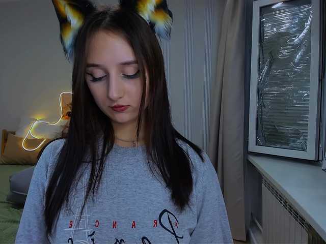 JulietteMonli live cam on BongaCams