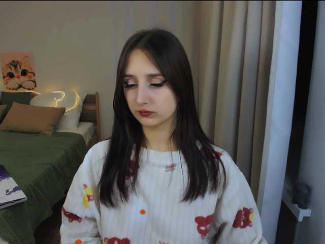 JulietteMonli live cam on BongaCams
