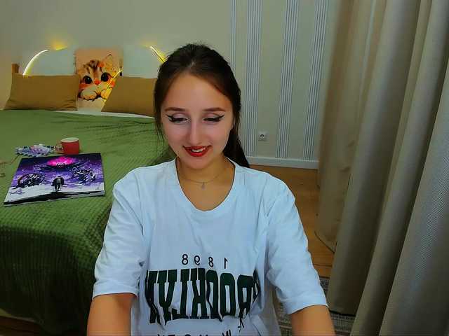 JulietteMonli live cam on BongaCams