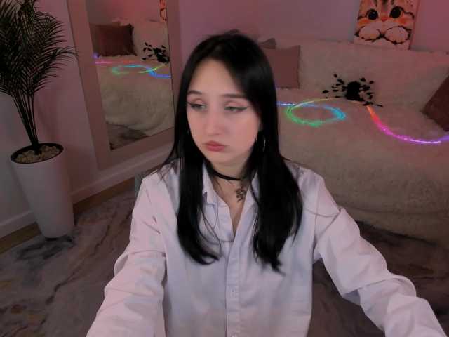 JulietteMonli live cam on BongaCams