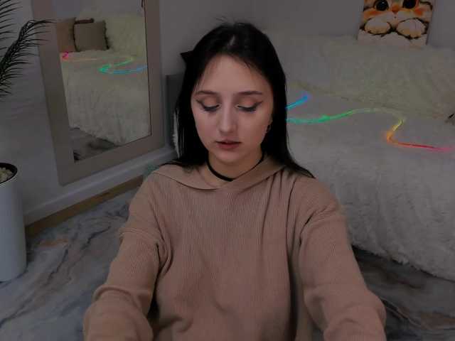 JulietteMonli live cam on BongaCams