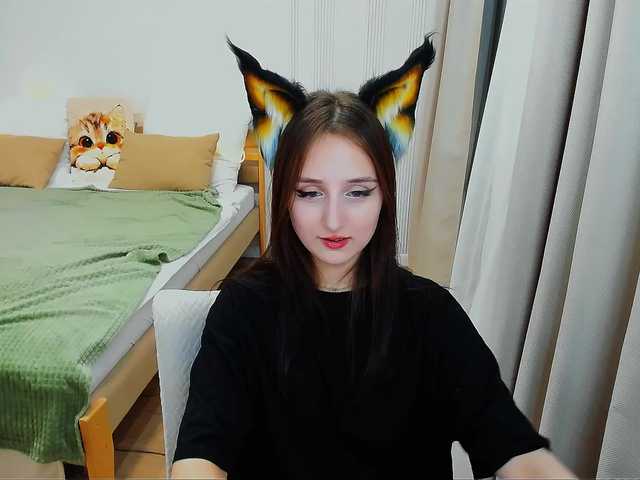 JulietteMonli live cam on BongaCams
