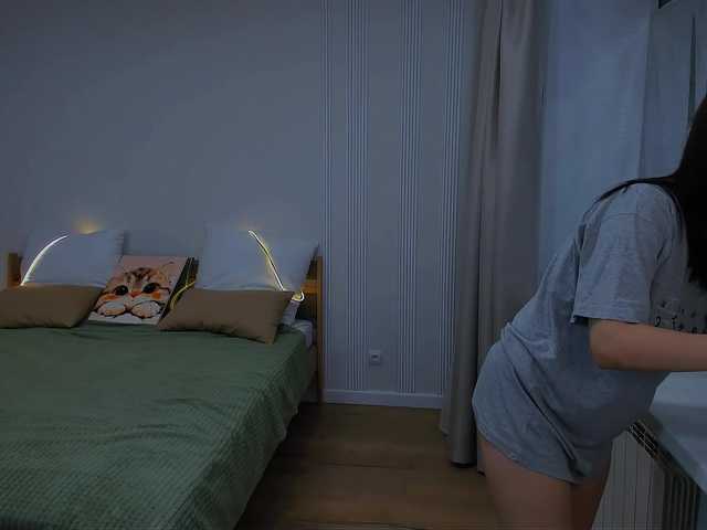 JulietteMonli live cam on BongaCams
