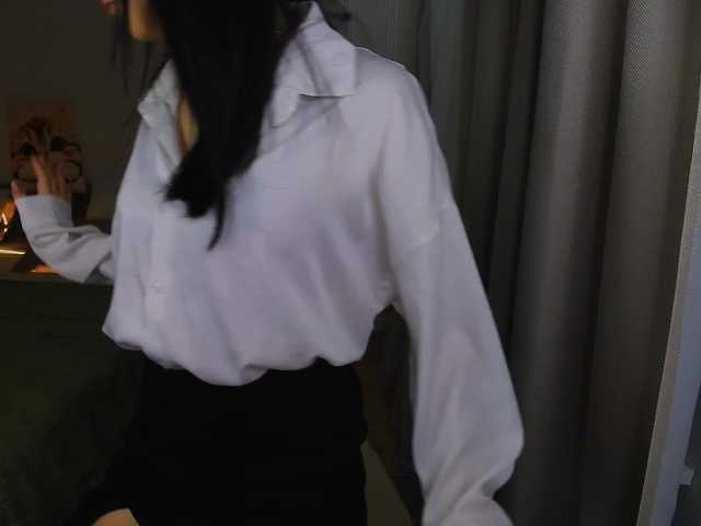JulietteMonli live cam on BongaCams