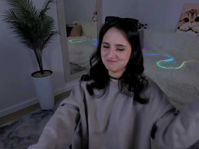 JulietteMonli live cam preview