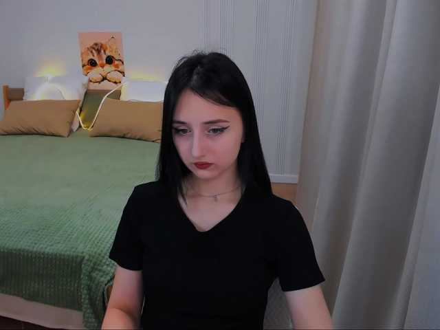 JulietteMonli live cam on BongaCams