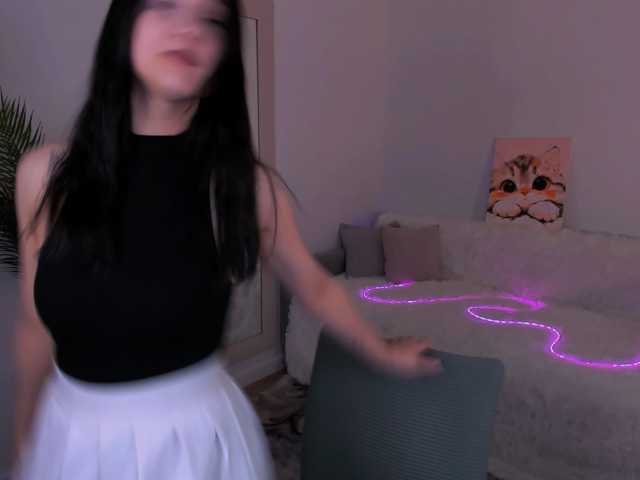 JulietteMonli live cam on BongaCams