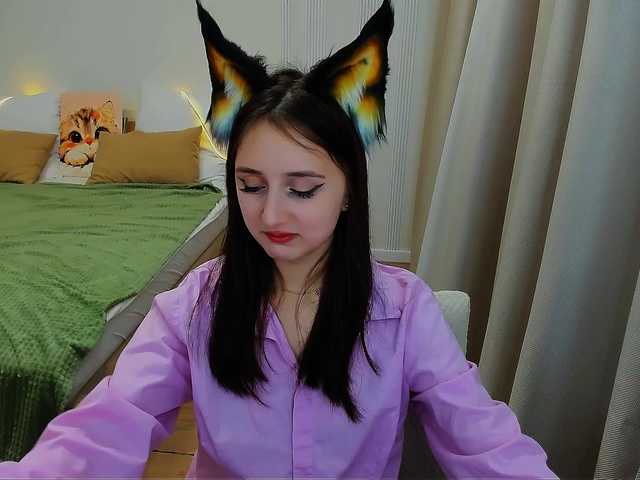 JulietteMonli live cam on BongaCams