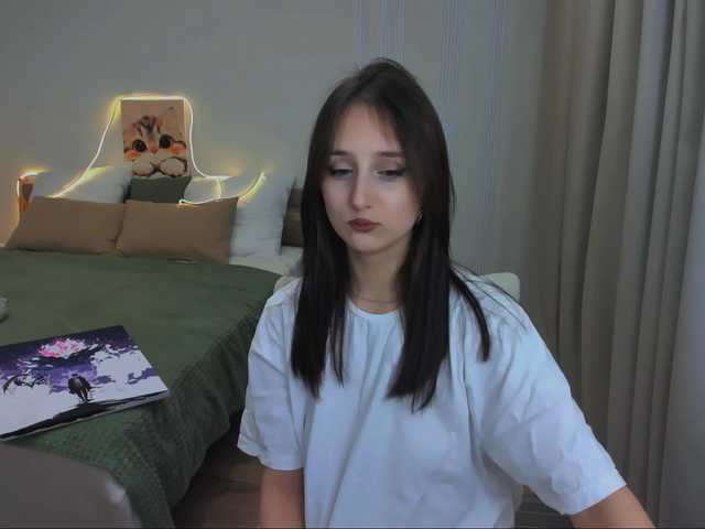 JulietteMonli live cam on BongaCams