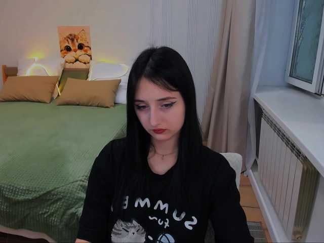 JulietteMonli live cam on BongaCams