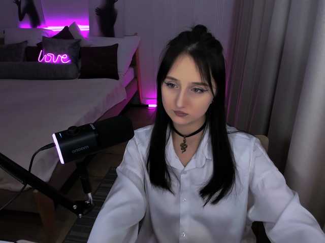 JulietteMonli live cam preview