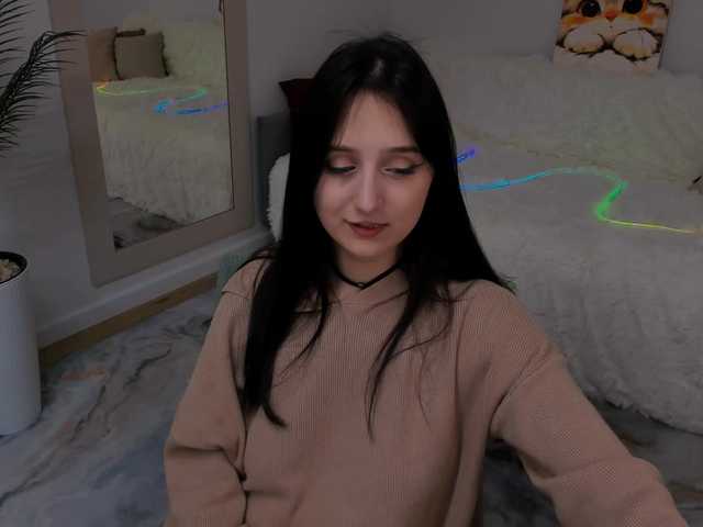 JulietteMonli live cam on BongaCams