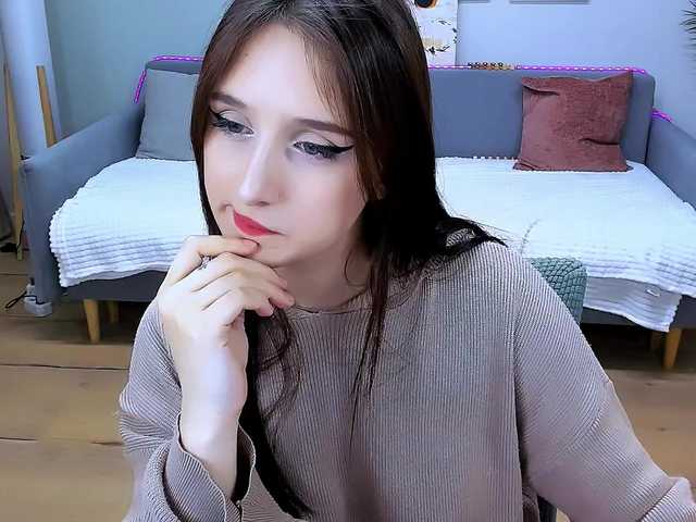 JulietteMonli live cam on BongaCams