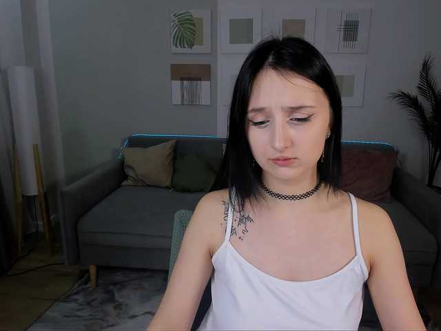 JulietteMonli live cam on BongaCams
