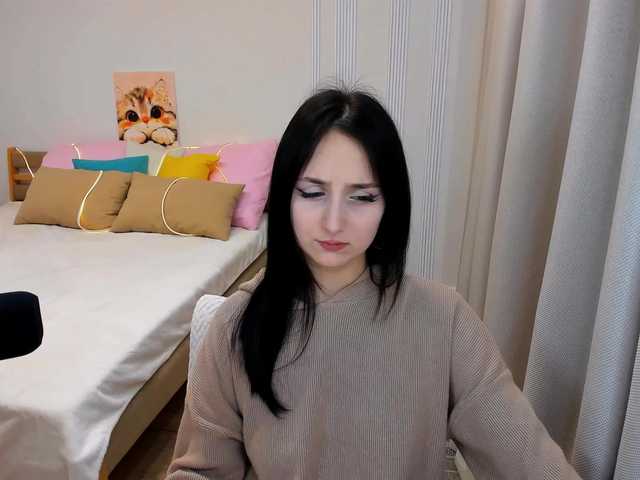 JulietteMonli live cam on BongaCams