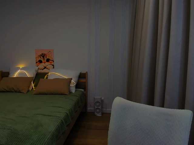 JulietteMonli live cam on BongaCams