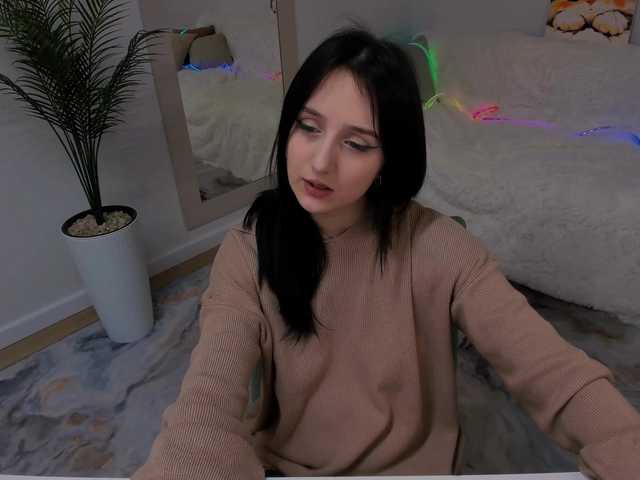 JulietteMonli live cam on BongaCams