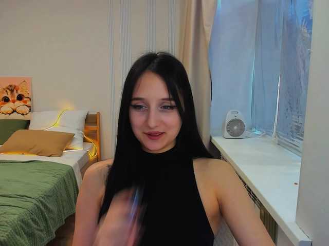 JulietteMonli live cam on BongaCams