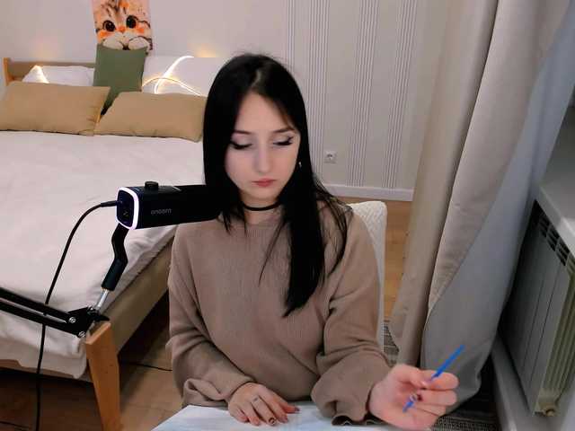 JulietteMonli live cam on BongaCams