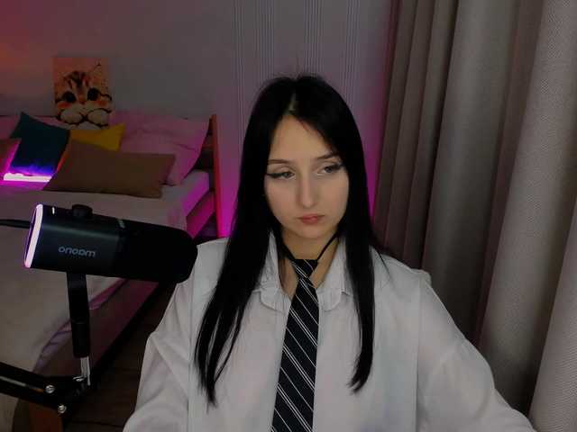 JulietteMonli live cam on BongaCams