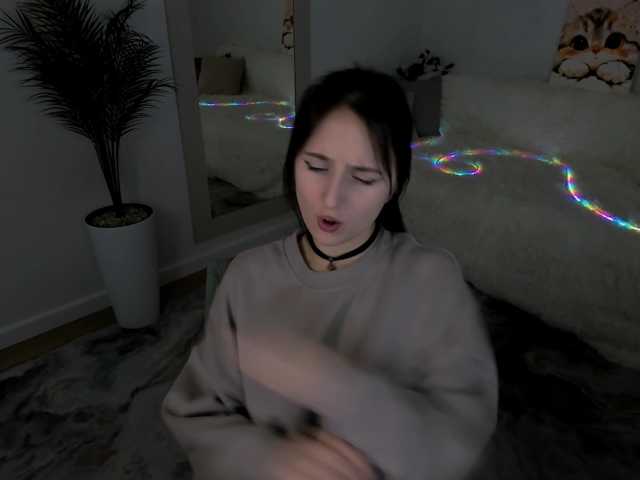 JulietteMonli live cam on BongaCams