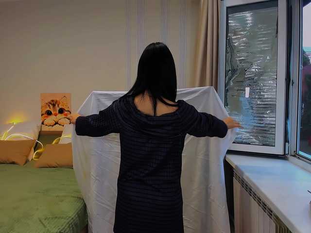 JulietteMonli live cam on BongaCams